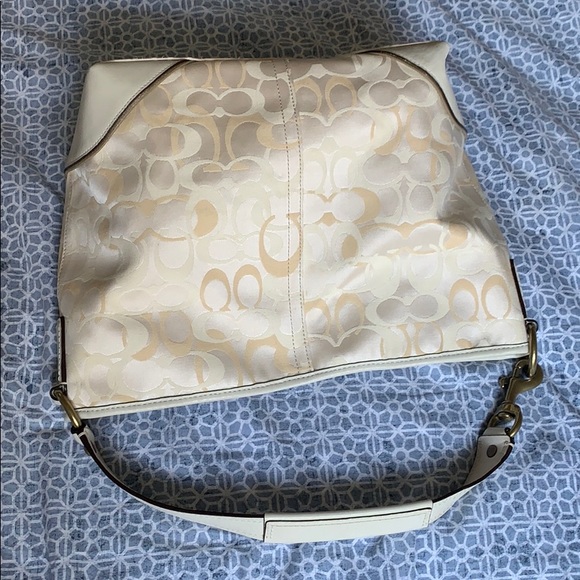 Coach tote - Picture 1 of 5